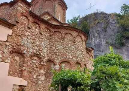 Manastir Vitovnica, Krupajsko vrelo, manastir Gornjak, Ljubičevo- ergela konja