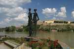 2026/03/images/tour_2149/spomenik-zrtvama-racije-novi-sad-1-large.jpg