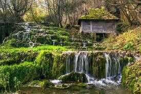 2025/10/images/tour_2034/images-large.jpg